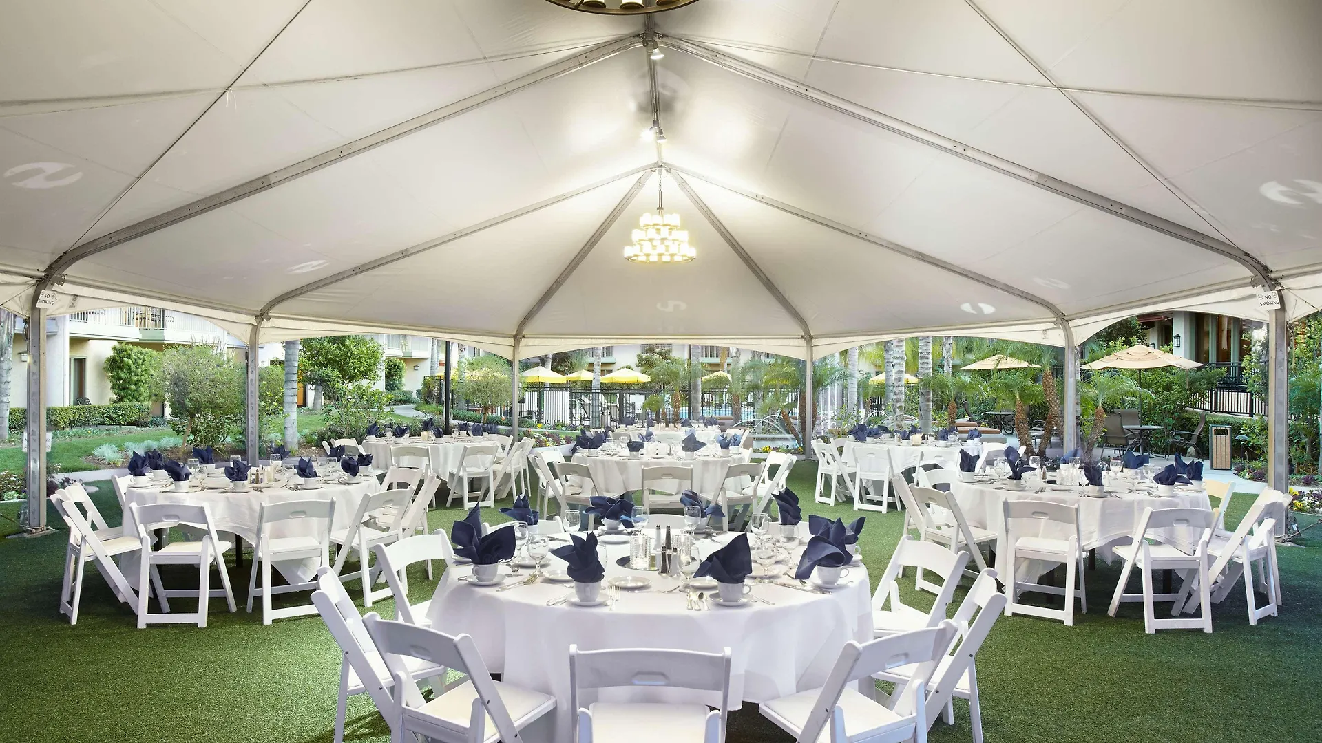 Doubletree By Hilton Ontario Airport Hotel